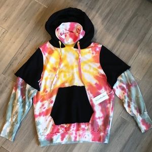 🆕🆕The Laundry Room Tie-Dye Hoodie
